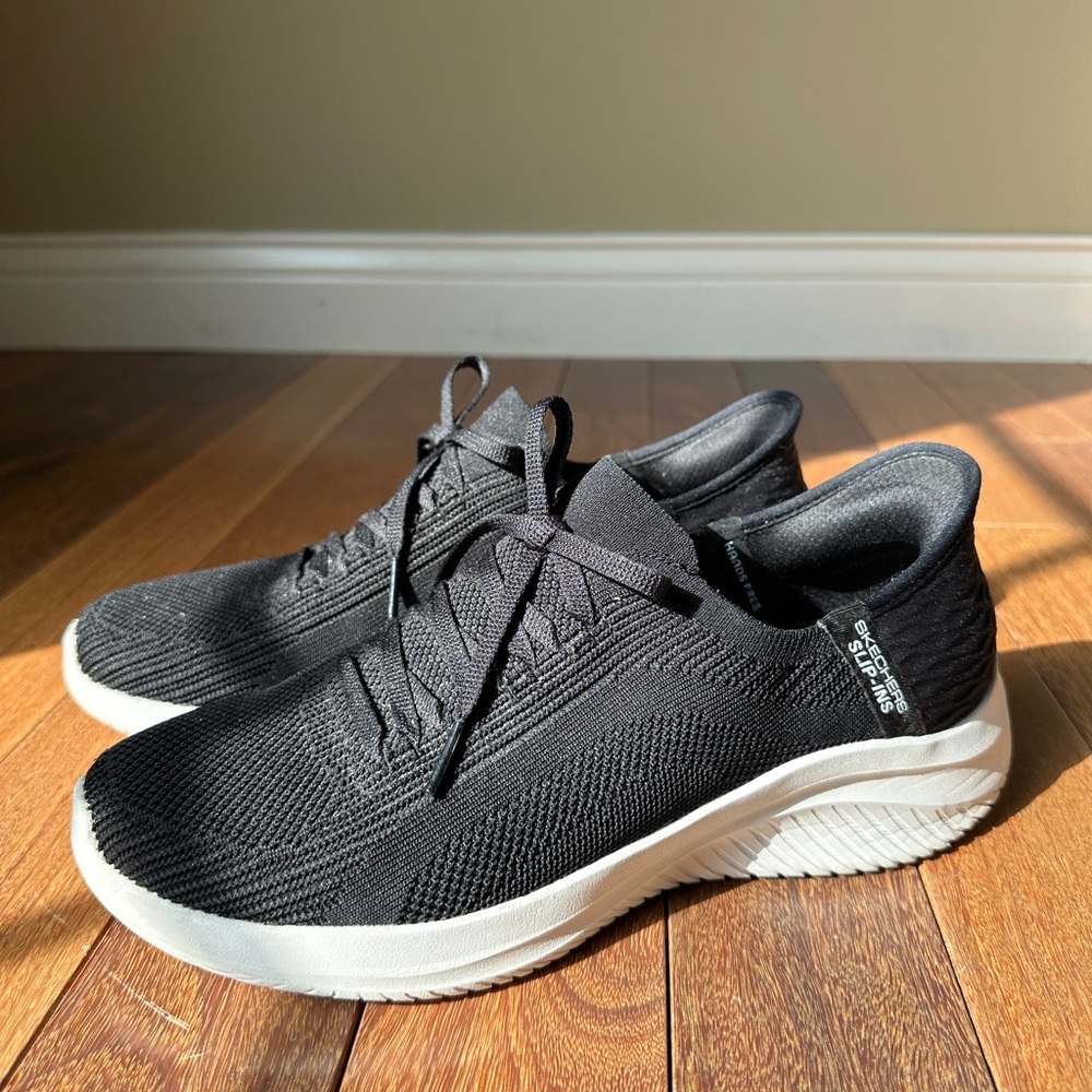 Skechers SlipIns Ultra Flex 3.0 Womens 9.5 Black Hands Free Brilliant Path Shoes